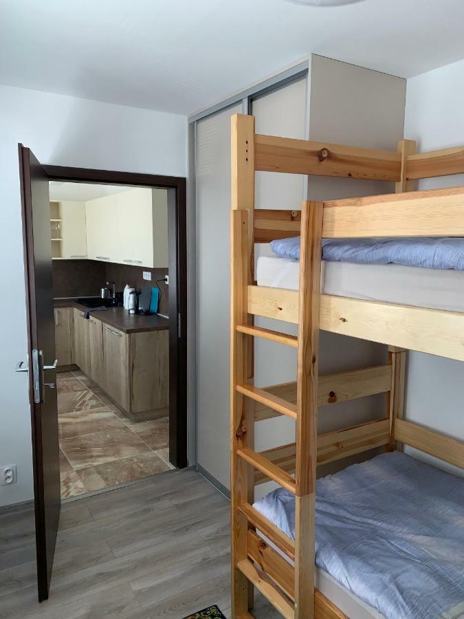 Apartament TT10 Botanicka Trnava Bagian luar foto